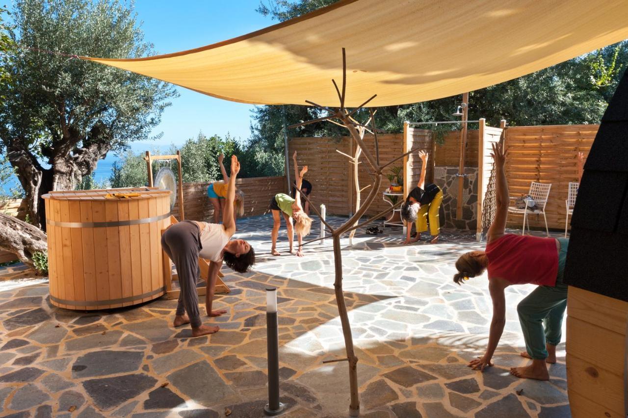 Studios Kyparissi & Spa Tirós エクステリア 写真